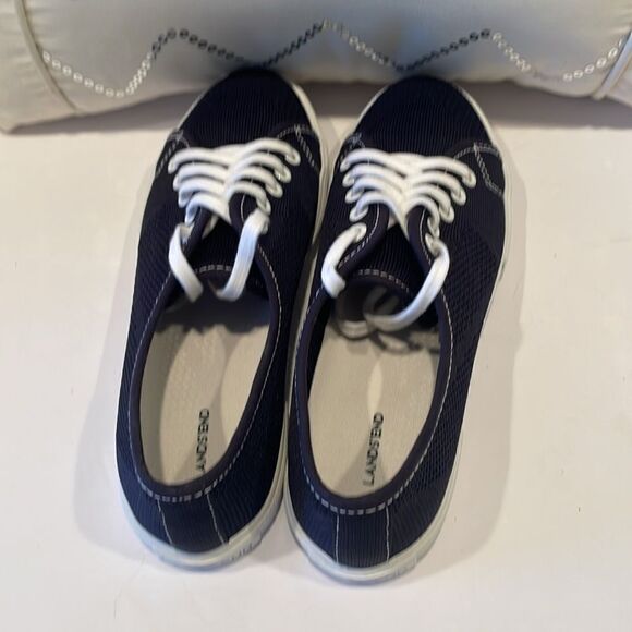 Lands' End Lace Up canvass Sneakers Women's Size 9 - Picture 3 of 7